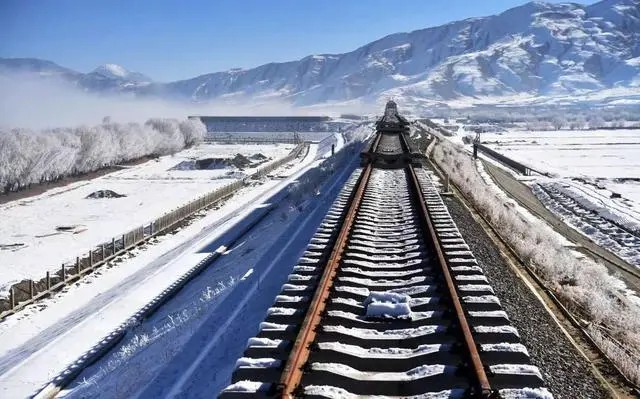 智能调度系统与智慧铁路发展融合——提升铁路运输效率的新趋势
